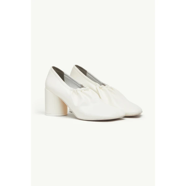 MM6 Maison Margiela Elasticated Anatomic Pumps in Grey, view 3 | Heels | Coveti