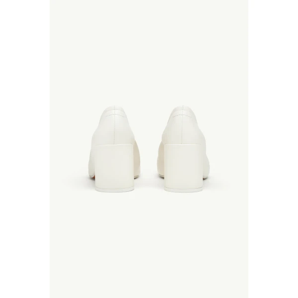 MM6 Maison Margiela Elasticated Anatomic Pumps in Grey, view 4 | Heels | Coveti