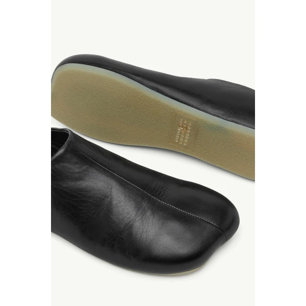 MM6 Maison Margiela Factory Sabots in Black, view 6 | Mules | Coveti