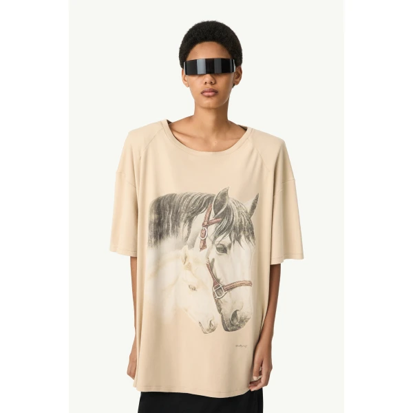 MM6 Maison Margiela Horse Portrait T-Shirt in Pink Beige, view 5 | T-shirts | Coveti
