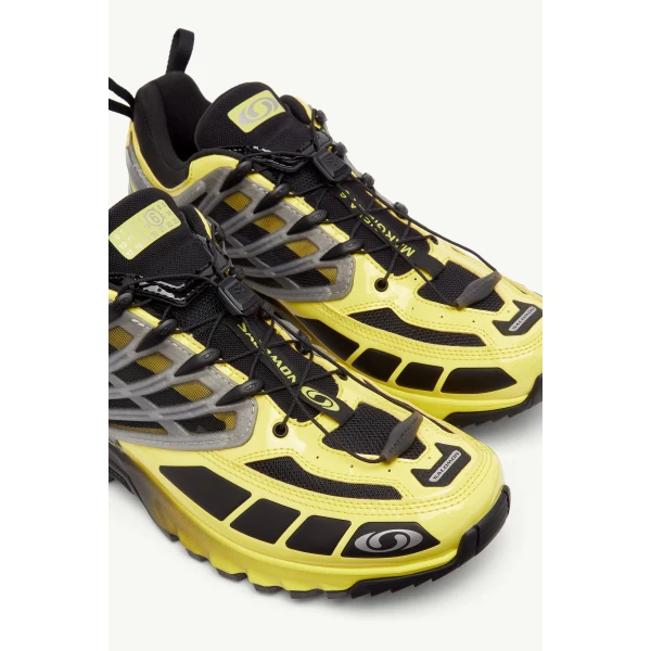 MM6 Maison Margiela MM6 x Salomon ACS Pro in Black and Yellow, view 5 | Sneakers | Coveti