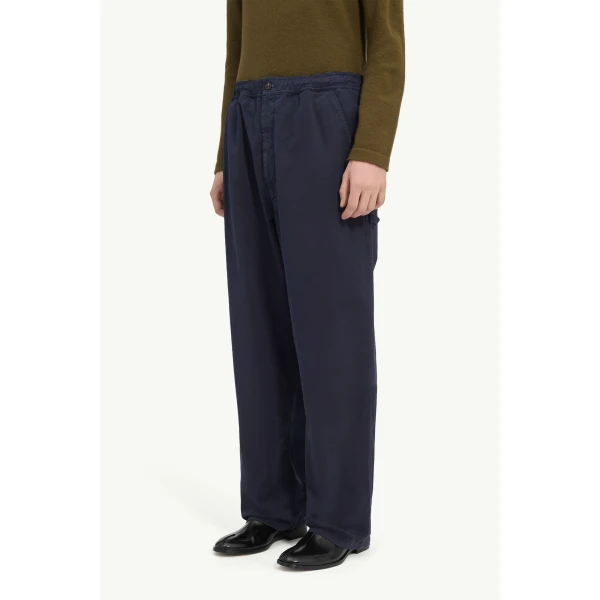 MM6 Maison Margiela Mannequin Label Wool Blend Pleated Trousers in Anthracite, view 5 | Tailored pants | Coveti