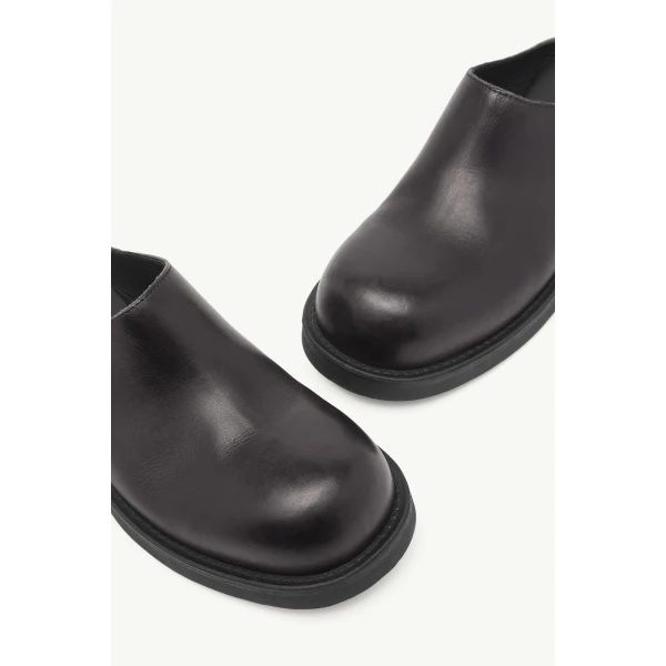 MM6 Maison Margiela Round-Toe Leather Biker Mules in Black, view 5 | Mules | Coveti