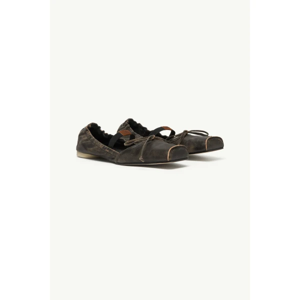 MM6 Maison Margiela Square-Toe Leather Ballerina Shoes in Doe Brown, view 3 | Flats | Coveti