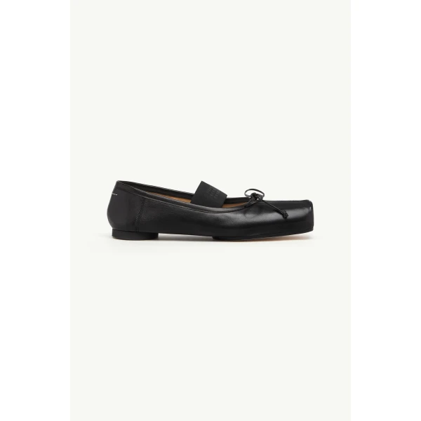 MM6 Maison Margiela Square-Toe Leather Ballet Flats in Black, view 2 | Flats | Coveti