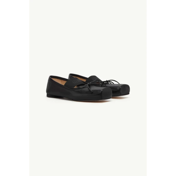 MM6 Maison Margiela Square-Toe Leather Ballet Flats in Black, view 3 | Flats | Coveti