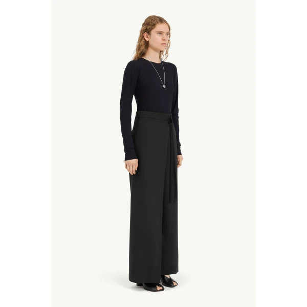 MM6 Maison Margiela Wool-Blend Trousers in Black, view 3 | Tailored pants | Coveti
