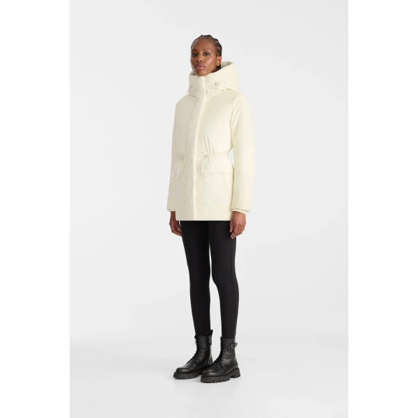 delta lightweight down parka cream