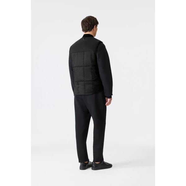 Mackage Eren Ultra-Light Quilted Vest in Black
