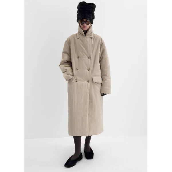 Magda Butrym Insulated double-breasted coat in beige, view 3