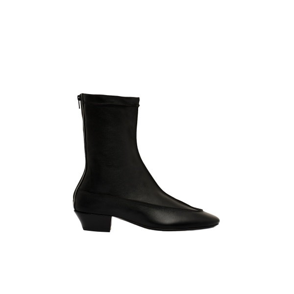Magda Butrym Leather ankle boots in black