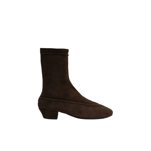 Shearling ankle boots in brown