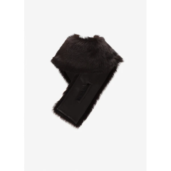 Magda Butrym Short fur scarf in dark brown, view 2