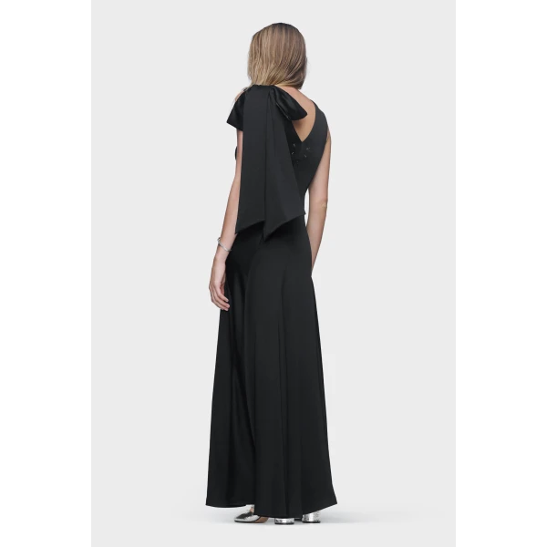 Maison Margiela Bias-Cut Evening Gown in Black | Evening Gowns | Coveti