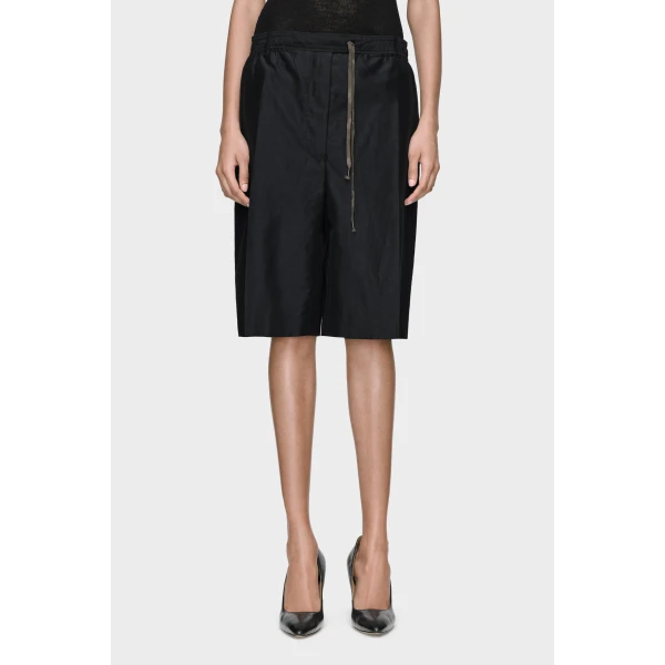 Maison Margiela Cotton Drawstring Shorts in Dark Blue | Shorts | Coveti
