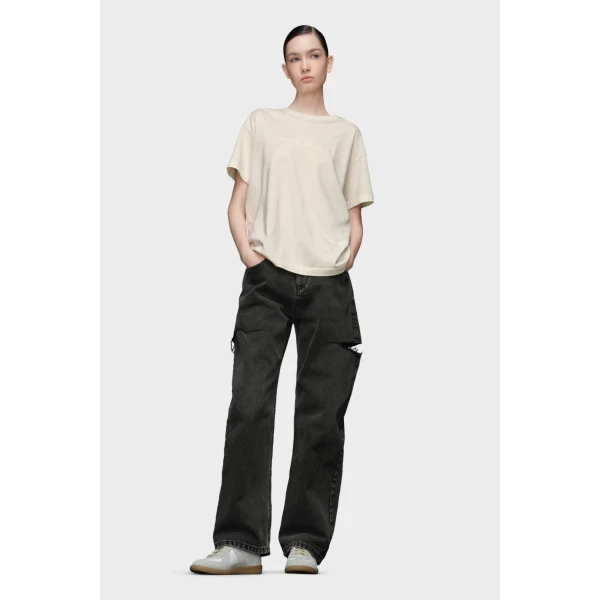 Maison Margiela Reverse Logo T-Shirt in White | T-shirts | Coveti