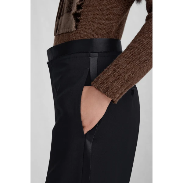 Maison Margiela Satin-Waist Virgin Wool Tuxedo Trousers in Black | Wide leg pants | Coveti