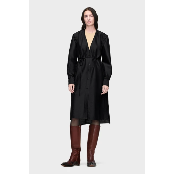 Maison Margiela Virgin Wool Midi Shirt Dress in Black | Midi Dresses | Coveti