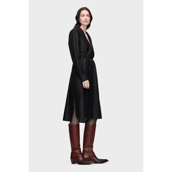 Maison Margiela Virgin Wool Midi Shirt Dress in Black | Midi Dresses | Coveti