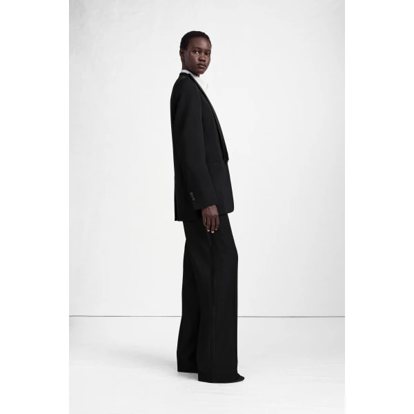 Maison Margiela Virgin Wool Tuxedo Blazer in Black | Blazers | Coveti