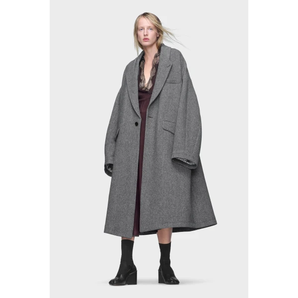 Maison Margiela Wool Coat in Black | Wool Coat | Coveti