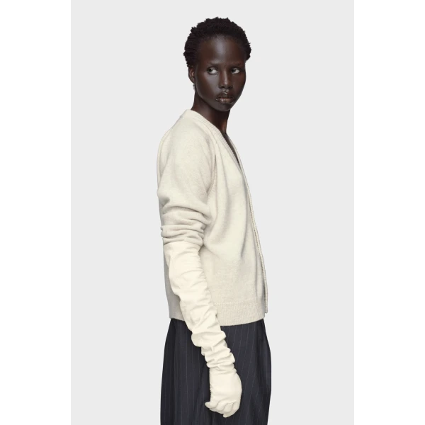 Maison Margiela Wool V-Neck Cardigan in Light Grey | Cardigan | Coveti