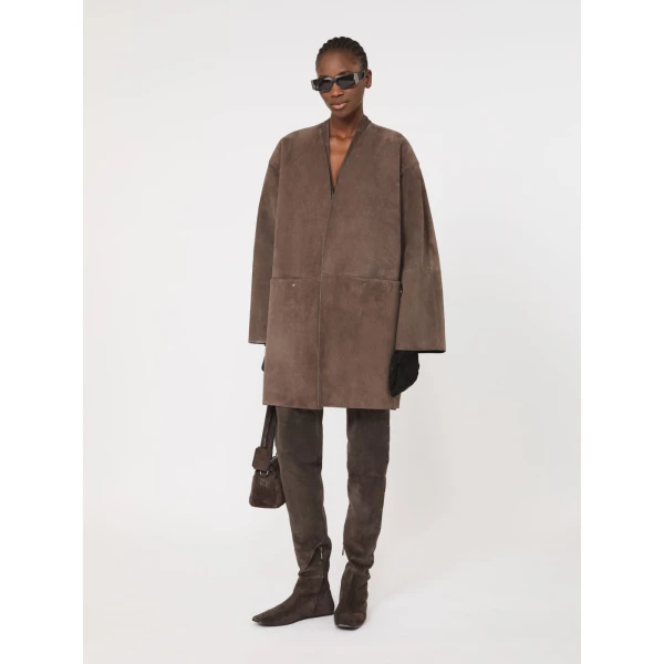 Max Mara Acinoso Short Felted Wool Skirt in Mud | Mini Skirts | Coveti