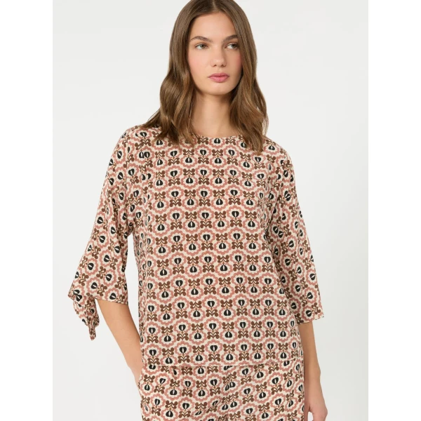 Max Mara Adone Printed Silk Crepe de Chine Blouse in Antique Rose | Blouse | Coveti