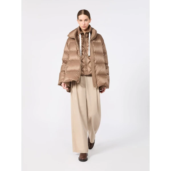 Max Mara Adorato Roomy Water-Repellent Puffer Jacket in Camel | Jackets | Coveti