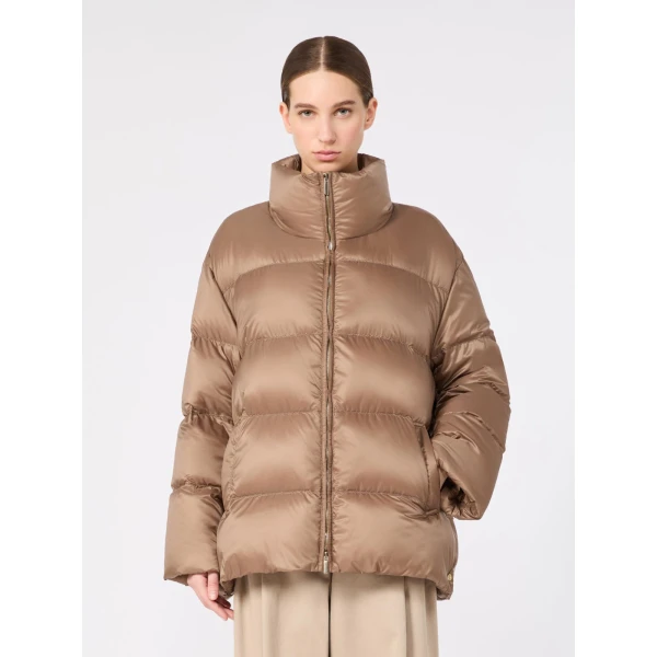 Max Mara Adorato Roomy Water-Repellent Puffer Jacket in Camel | Jackets | Coveti