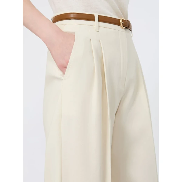 Max Mara Adunco Cotton Crepe Trousers in Ivory | Wide leg pants | Coveti