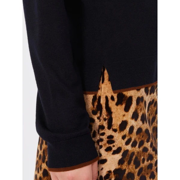 Max Mara Agenda Wool and Silk Sweater in Navy | Sweaters | Coveti