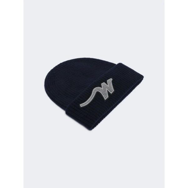 Max Mara Alben Wool W Patch Beanie in Navy | Hats | Coveti