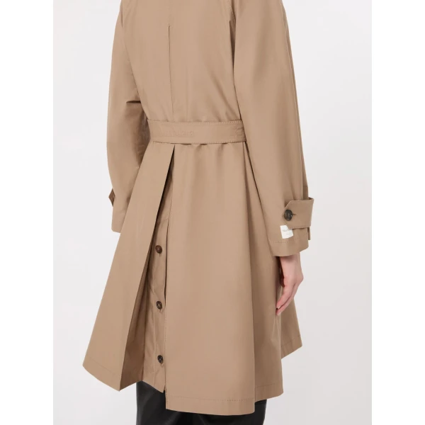 Max Mara Alessio Double-Breasted Water-Repellent Trench Coat in Camel | Trench Coat | Coveti