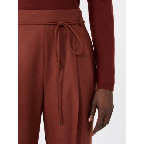 Max Mara Alibi Slim Cashmere Foule Trousers in Brick Red | Tailored pants | Coveti