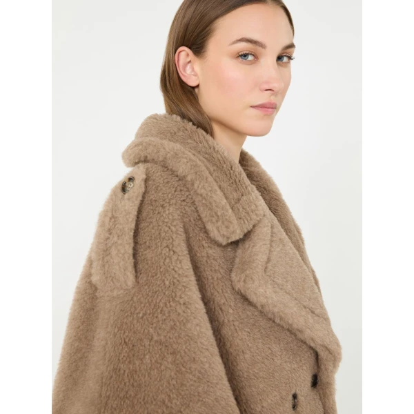 Max Mara Alpaca and Cashmere Teddy Cape in Beige Golden | Coats | Coveti