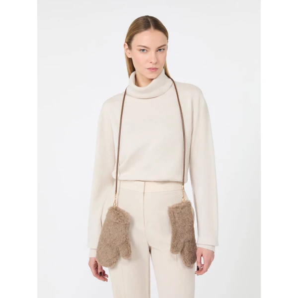 Max Mara Alpaca and Cashmere Teddy Mittens in Beige Golden | Gloves | Coveti