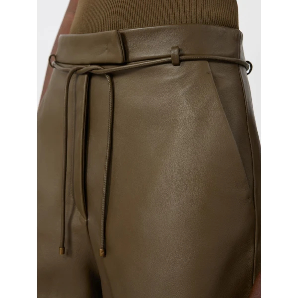 Max Mara Amaca Nappa Leather Shorts in Khaki | Shorts | Coveti
