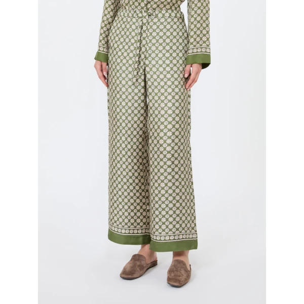 Max Mara Amelia Printed Silk Twill Drawstring Trousers in Khaki | Tailored pants | Coveti