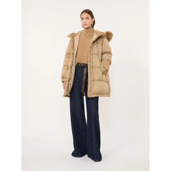 Max Mara Anfora Reversible Water-Repellent Midi Parka in Camel | Coats | Coveti