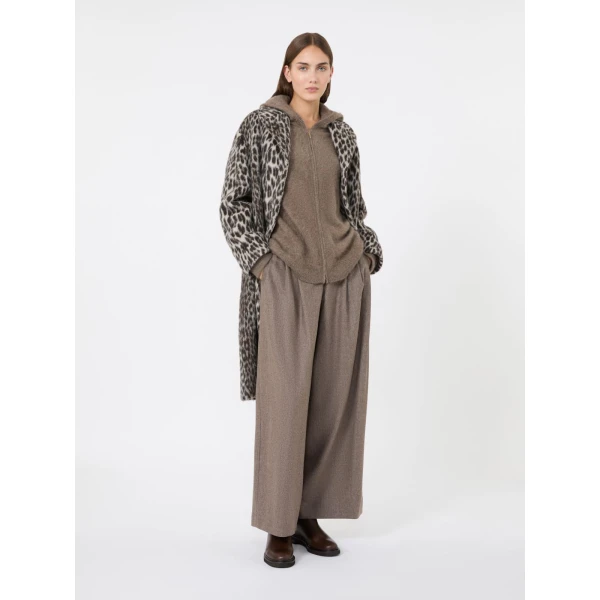 Max Mara Anne Brushed Yak Wool Hooded Cardigan in Beige | Cardigan | Coveti