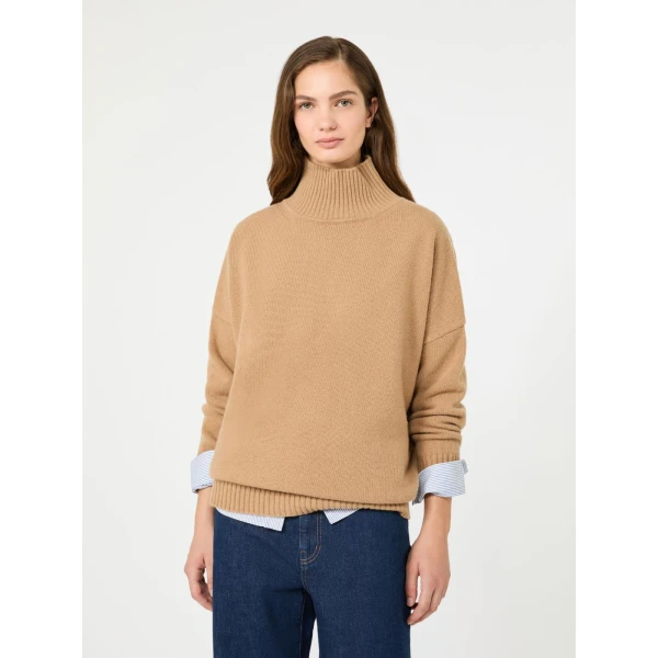 Max Mara Borgia Wool Turtleneck Jumper in Camel | Turtlenecks | Coveti