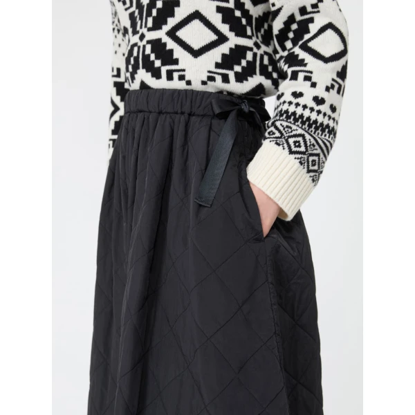 Max Mara Briose Diamond-Quilted Flared Skirt in Black | Midi Skirts | Coveti