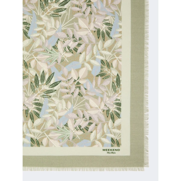 Max Mara Camice Printed Wool and Silk Foulard in Green | Scarves | Coveti