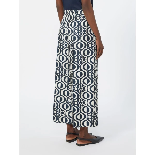 Max Mara Canzone Printed Silk Twill Trousers in Ultramarine | Wide leg pants | Coveti