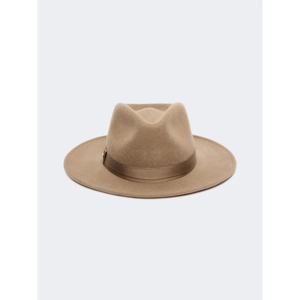 Max Mara Carpa Wool and Cashmere Felt Hat in Beige | Hats | Coveti