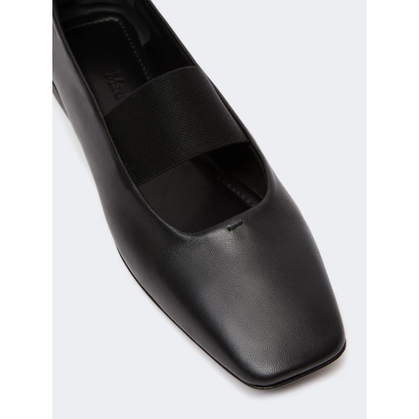 Max Mara Caucaso Nappa Leather Ballet Flats in Black | Flats | Coveti