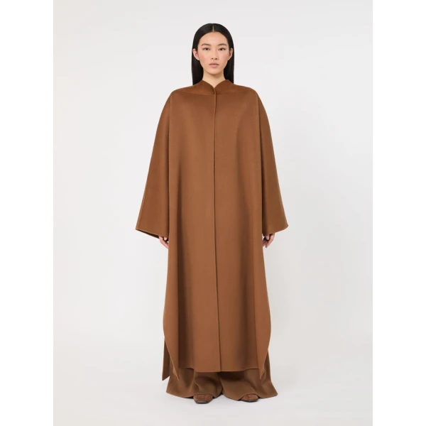 Max Mara Cerchio Oversized Cashmere Coat in Camel | Wool Coat | Coveti