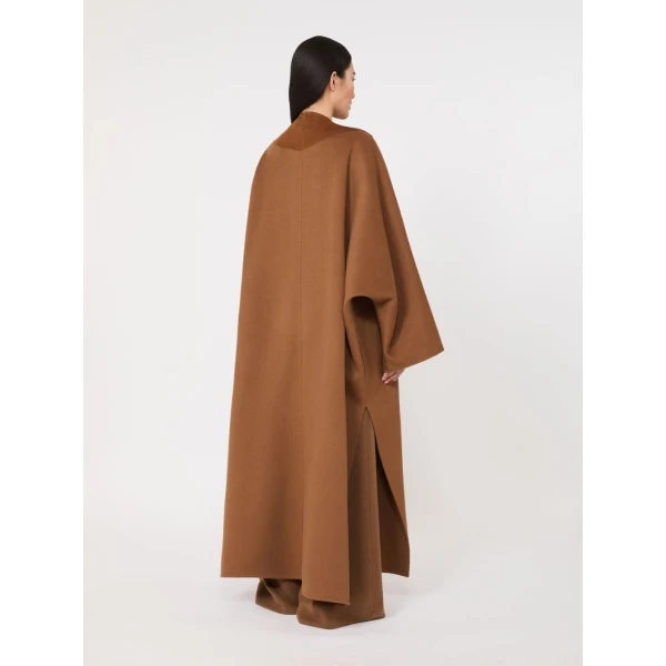 Max Mara Cerchio Oversized Cashmere Coat in Camel | Wool Coat | Coveti