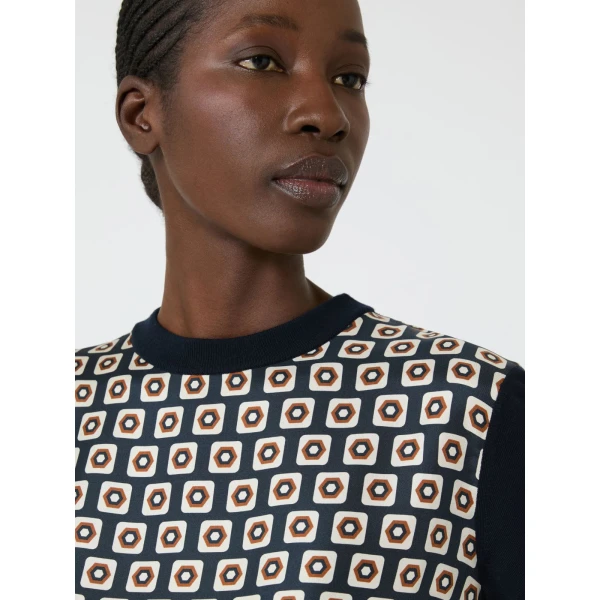 Max Mara Coccole Printed Silk and Wool Jumper in Ultramarine | Sweaters | Coveti